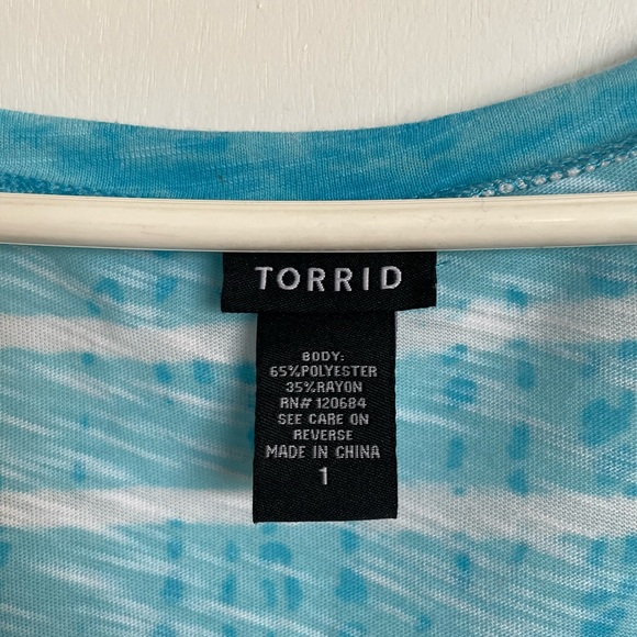 Torrid Soft Striped Toe Dye V-Neck T-Shirt - Size 1X - Picture 4 of 11